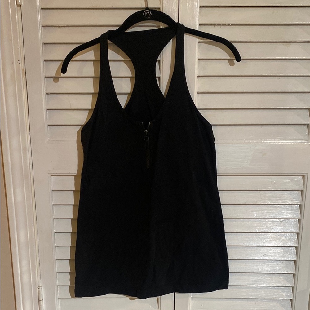 Lululemon Athletica Black Fitted Sleeveless Tank Top